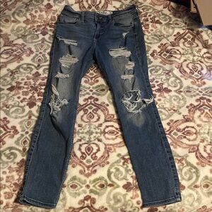 Hollister Distressed Skinny Jeans in Blue